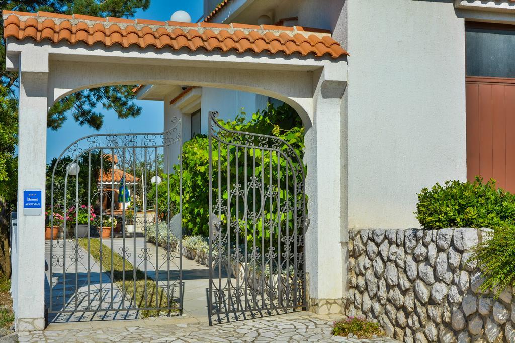 Bella Vista Apartments Crikvenica Ngoại thất bức ảnh